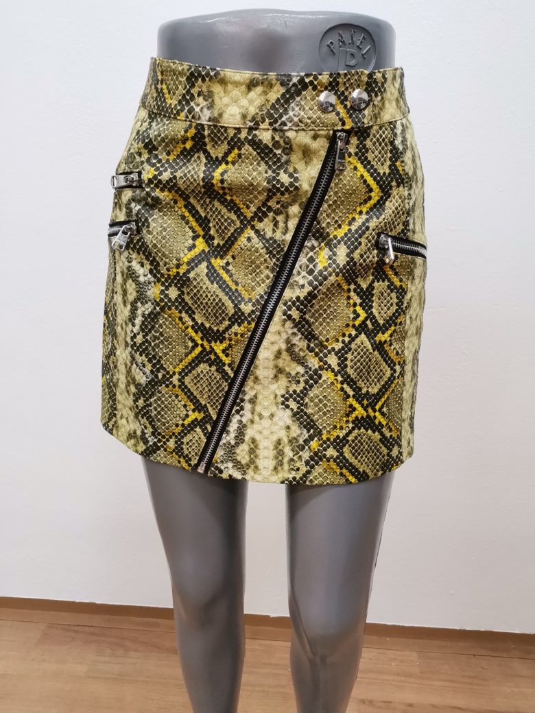 Dámska koženková sukňa BERSHKA - XS