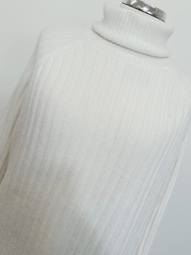 Dámsky sveter H&M - XL